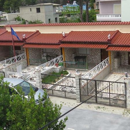 Villas Apartments Shahaj Vlorë Екстериор снимка