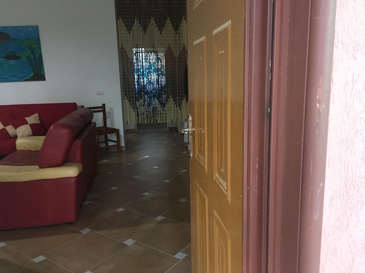 Villas Apartments Shahaj Vlorë Екстериор снимка