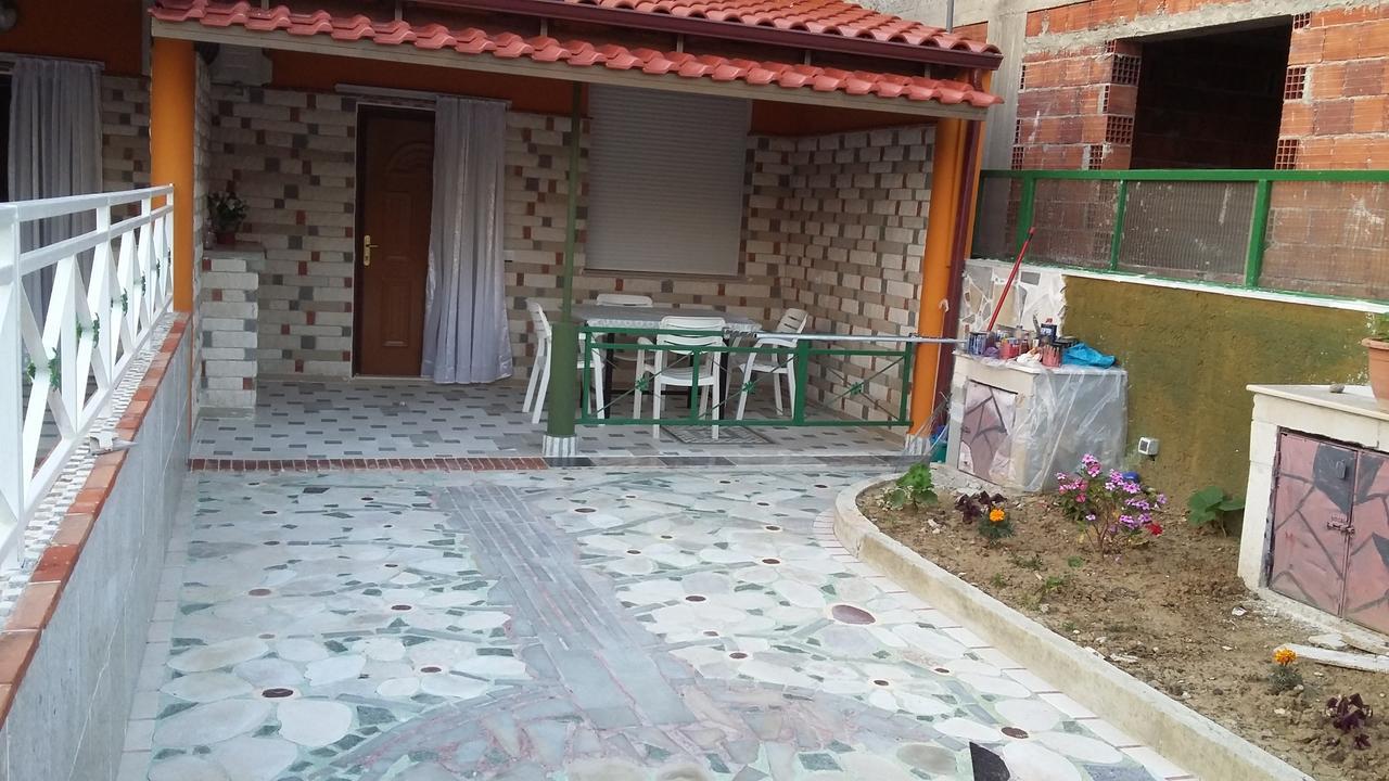 Villas Apartments Shahaj Vlorë Екстериор снимка