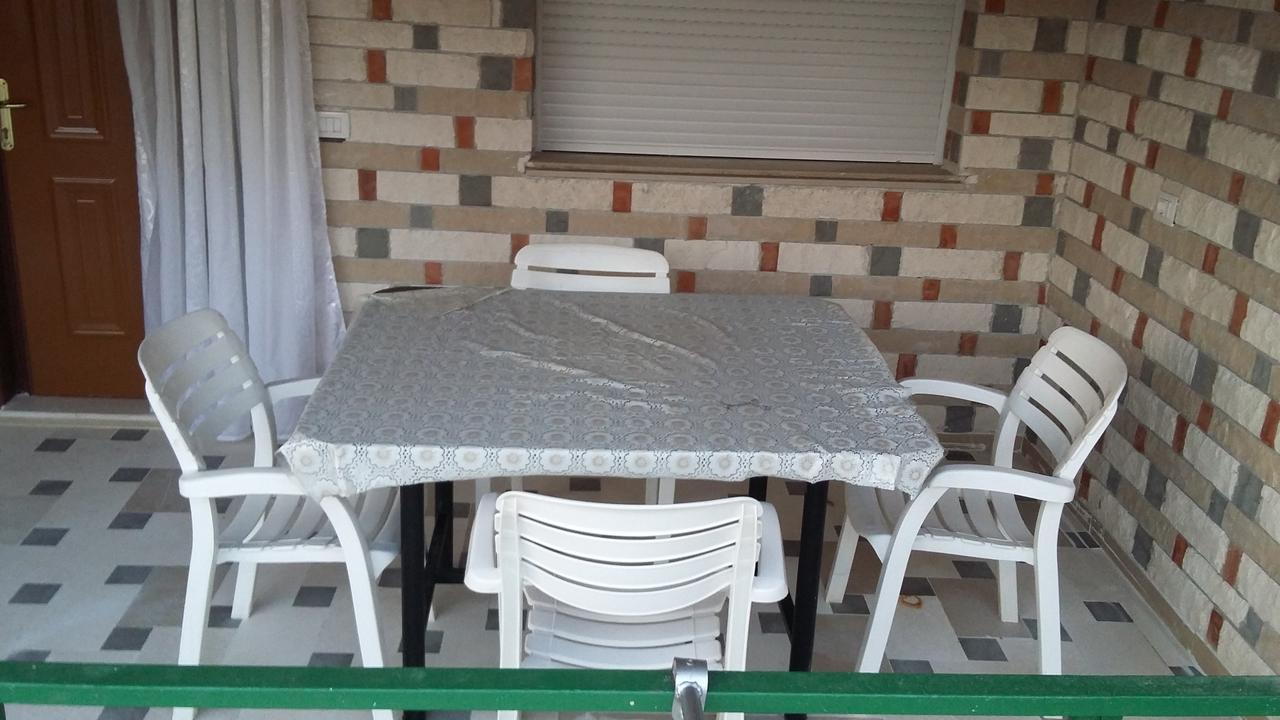 Villas Apartments Shahaj Vlorë Екстериор снимка